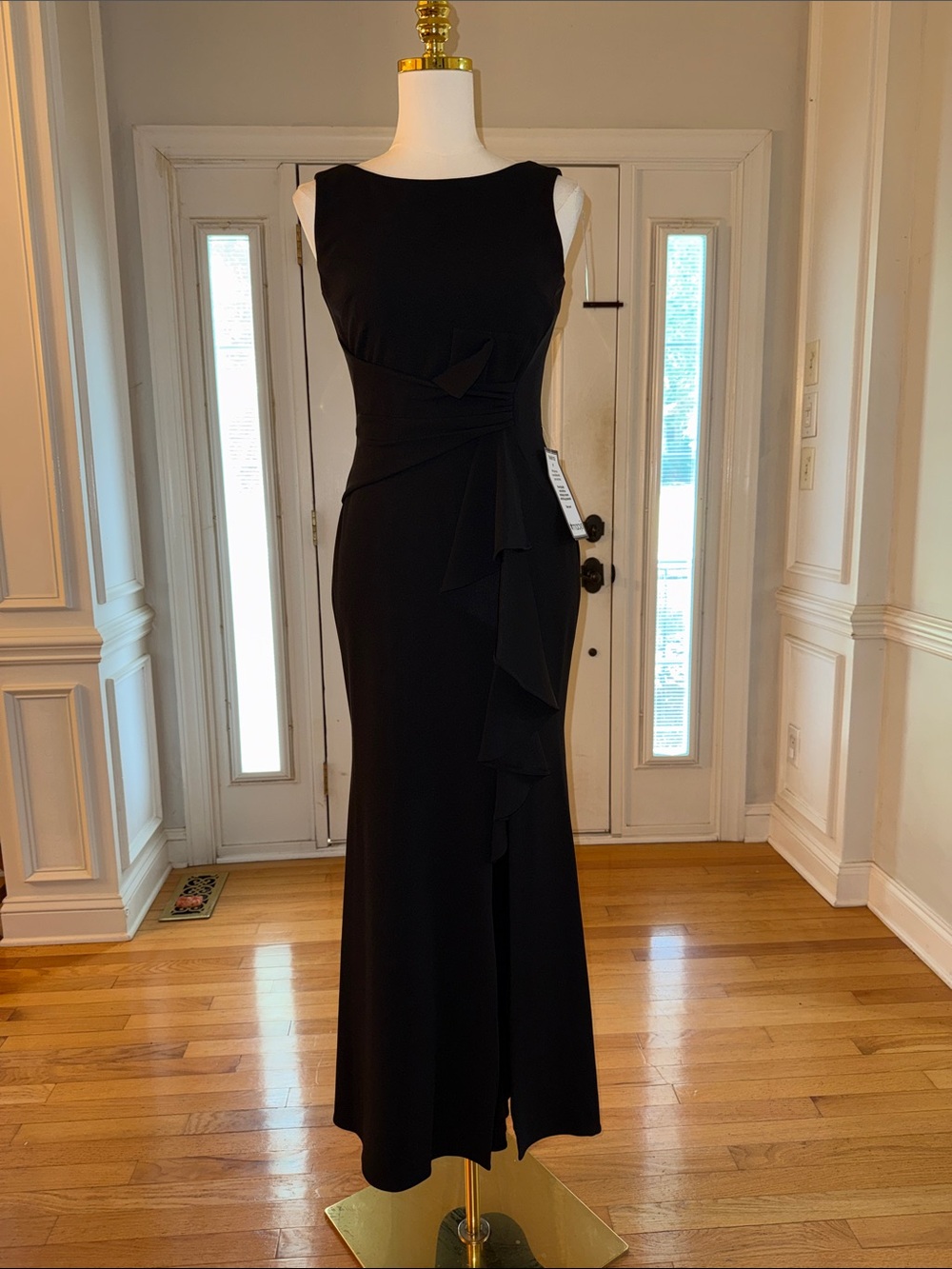 Betsy & Adam Black Sleeveless Ruffle-Accent Maxi Dress